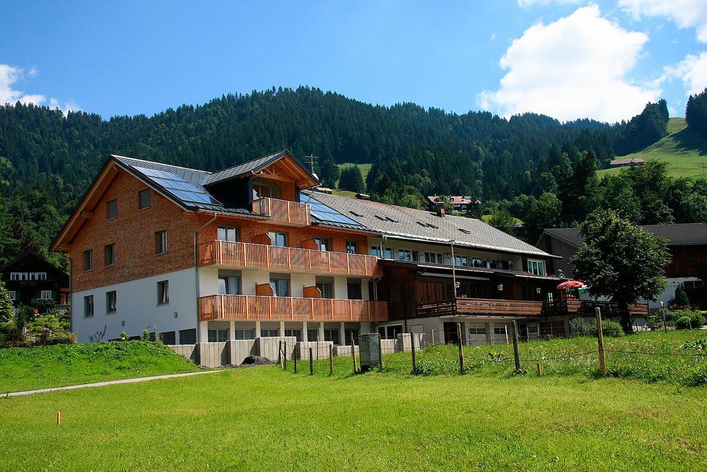 Gasthof Hirschen Sibratsgfäll Εξωτερικό φωτογραφία